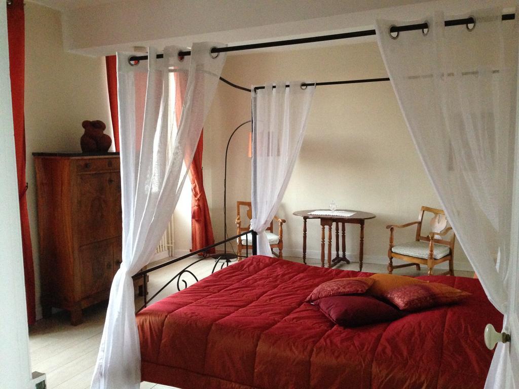 Comme A La Maison Bed & Breakfast Tours-sur-Marne Dış mekan fotoğraf