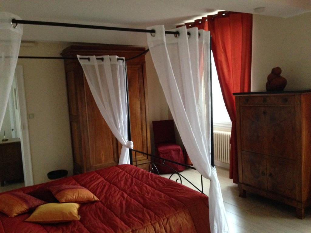 Comme A La Maison Bed & Breakfast Tours-sur-Marne Oda fotoğraf