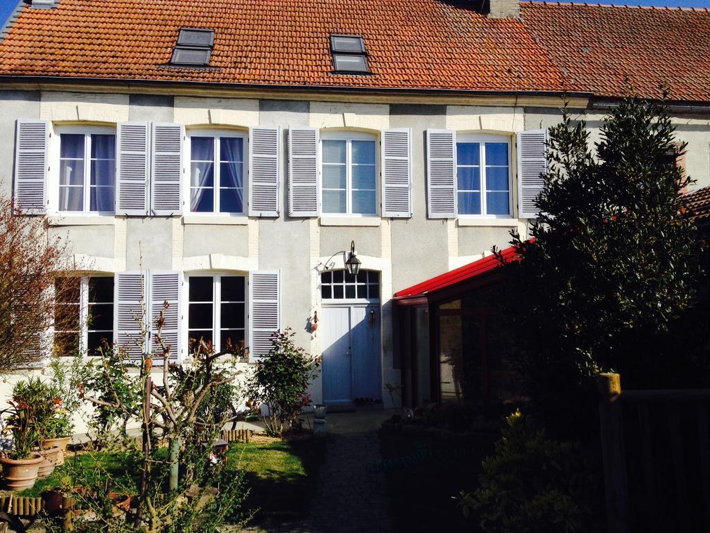 Comme A La Maison Bed & Breakfast Tours-sur-Marne Oda fotoğraf