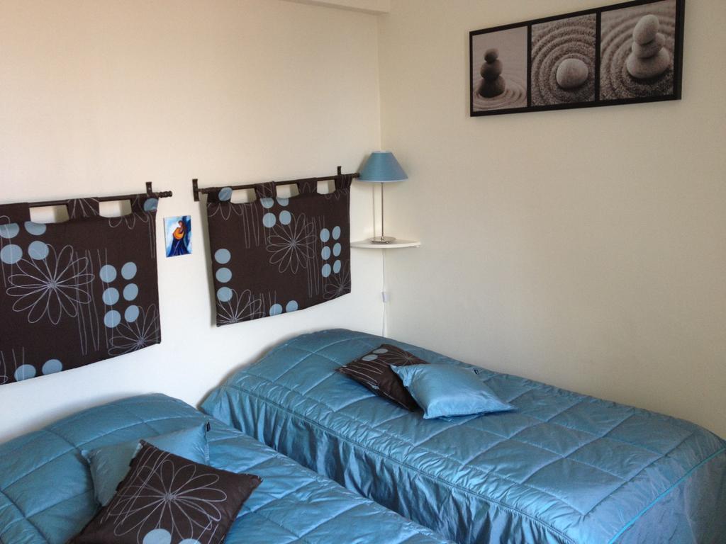 Comme A La Maison Bed & Breakfast Tours-sur-Marne Dış mekan fotoğraf